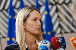 Ireland’s Primary Schools Under Siege: McEntee’s Curriculum Pushes Radical Gender Brainwashing on Innocent Kids, Fuelling a Pharma-Fuelled Agenda